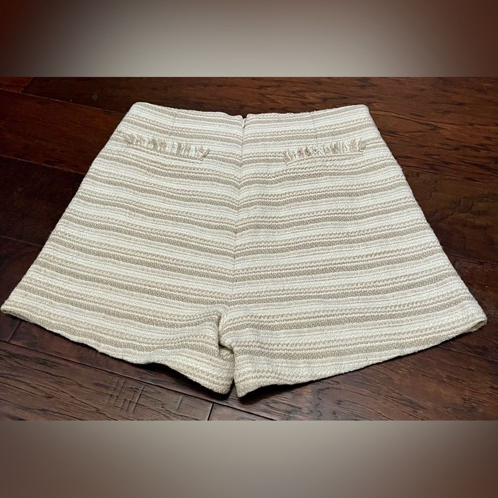 Elliatt Bliss Tweed Shorts in Maize Premium Australian Designer Size Medium - Picture 4 of 12
